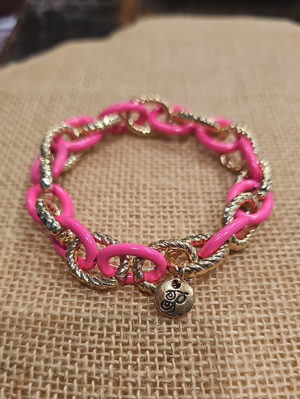 New Plunder 3pc Jewelry Set Hot Pink - Picture 3 of 4